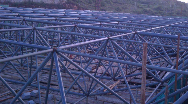张掖概述网架加工中对钢材的质量的过细恳求